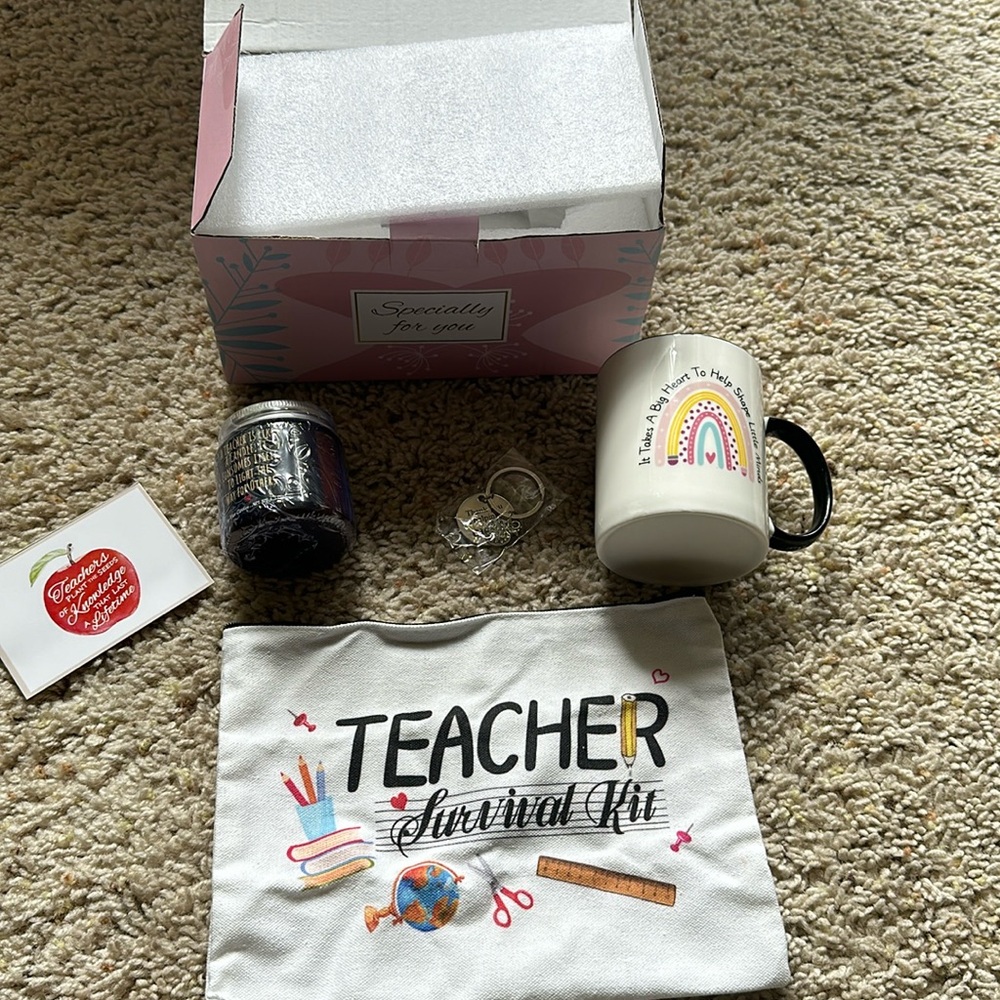 Teacher gift set new in box